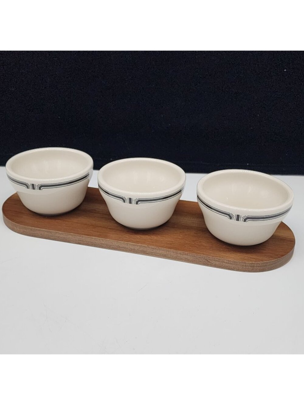 Homer Laughlin Sauce Relish Bowls Wooden Tray Serving Restaurant Ware